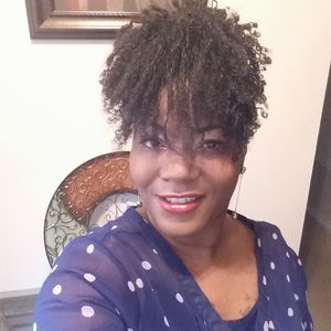 Meet your Posher, Danita