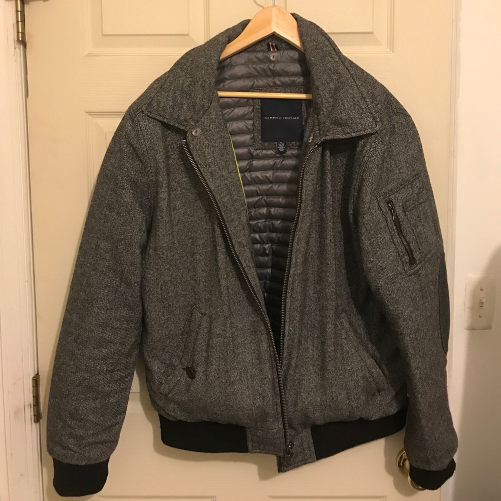 Tommy Hilfiger Bomber jacket. Brown