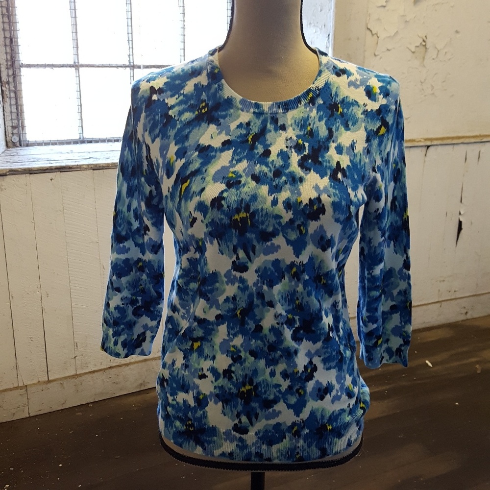 Beautiful Lands End Sweater