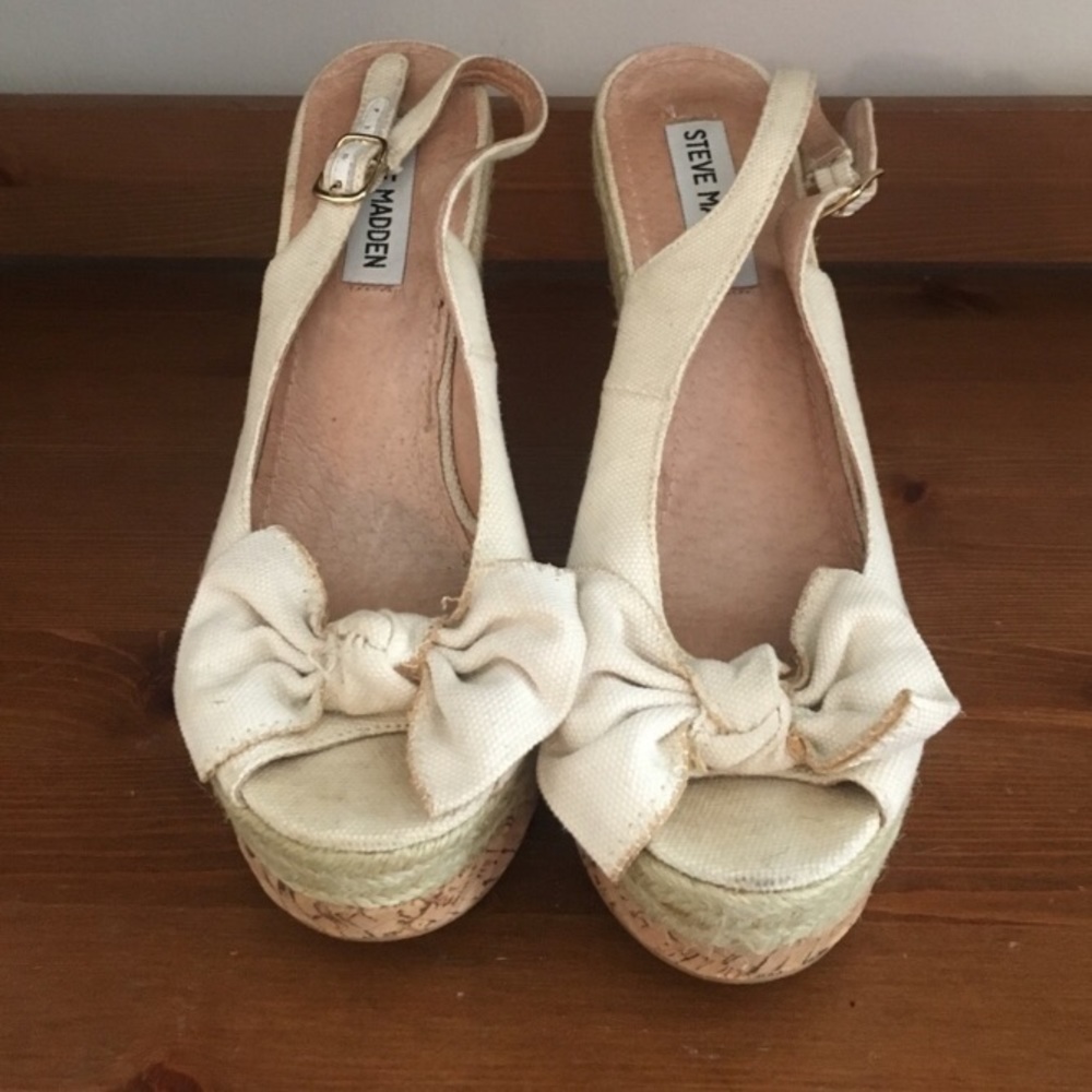 Steve Madden Wedges