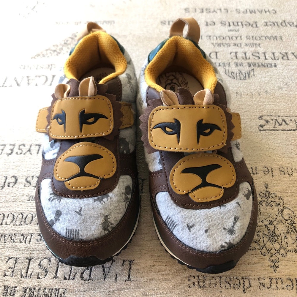 Toddler Lion Sneakers