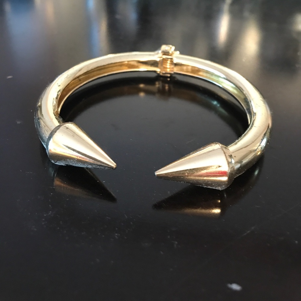 Cuff bracelet!