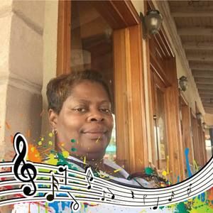 Meet your Posher, Lynn