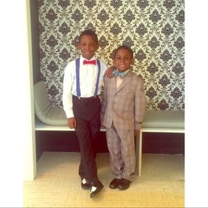 Make offers !! Thank you for visiting my closet !