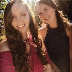 Meet your Posher, Leanne