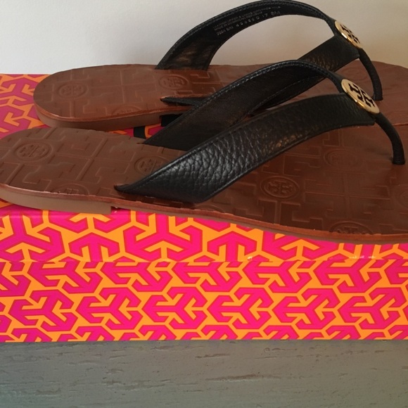 NWT! Tory Burch Black Leather Thora Sandals - Picture 3 of 5