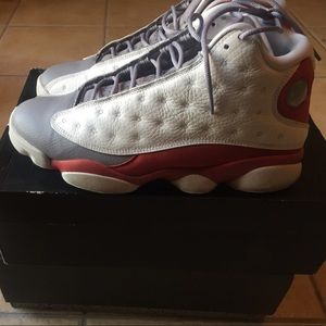 JORDAN RETRO 13
