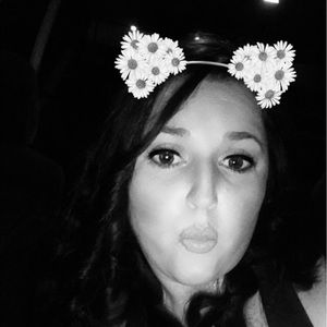 Meet your Posher, Lissette