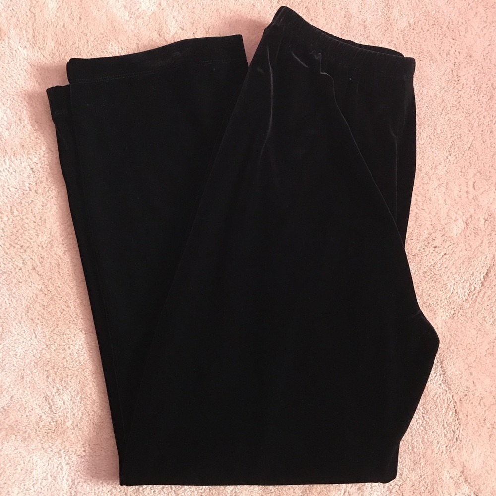 Chicos black pants 💋💋💋