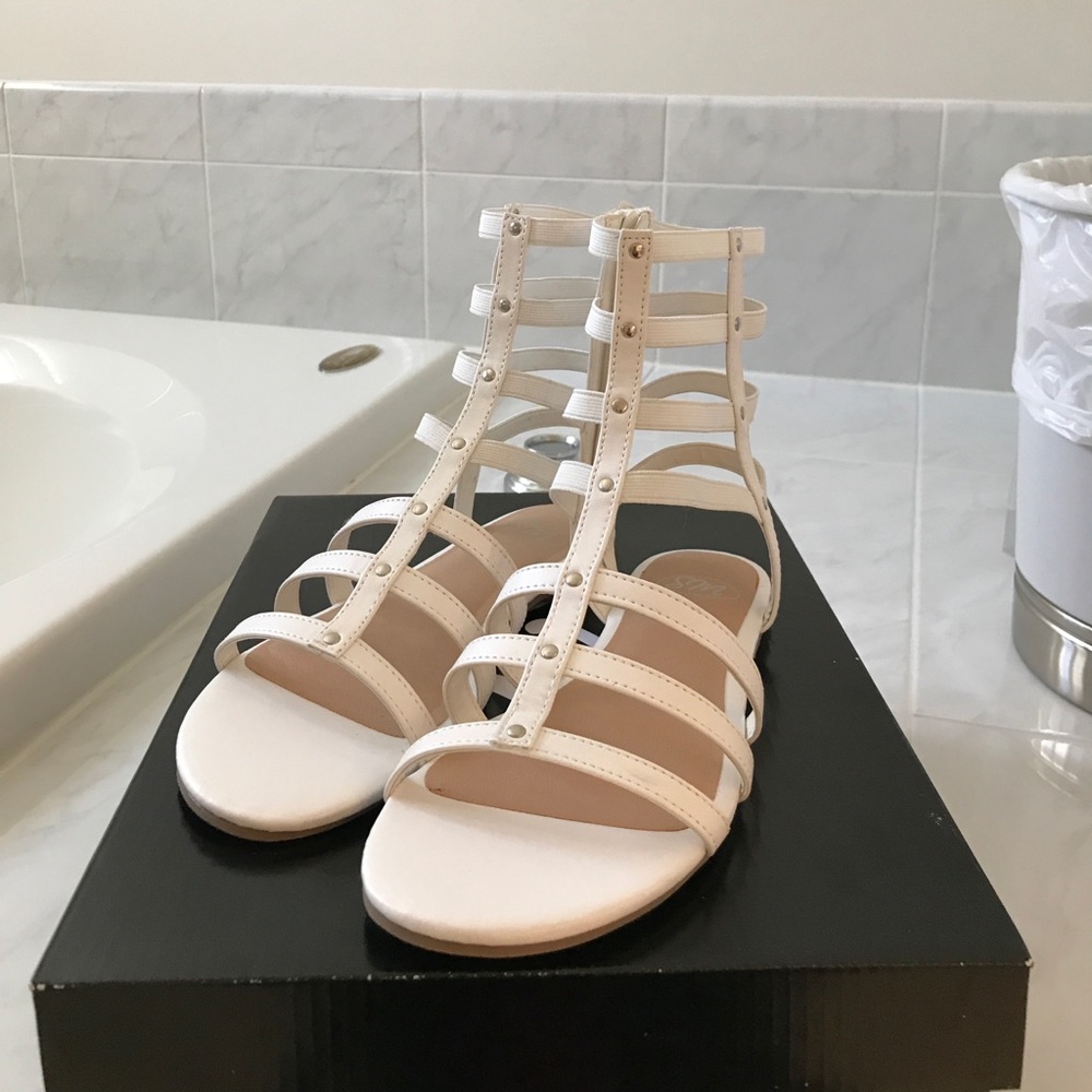 White Gladiator sandals New! Size 6