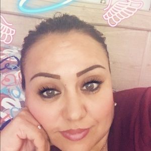 Meet your Posher, Zulma