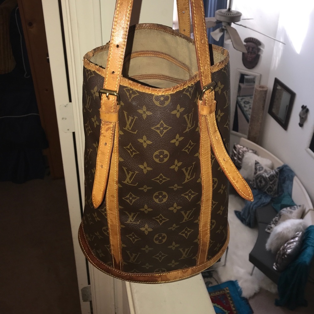 Authentic Louis Vuitton Large Bucket Bag