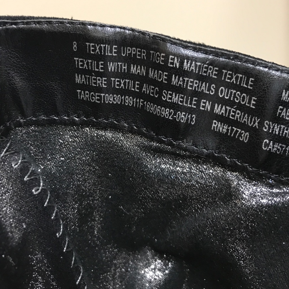 Boots - Picture 5 of 8