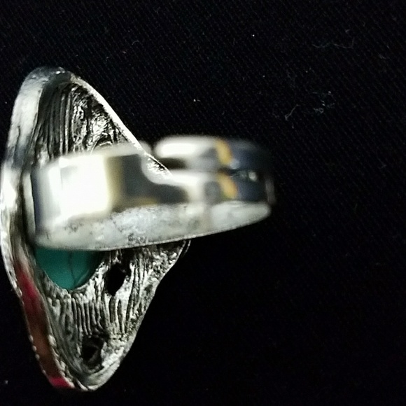💍💜GORGEOUS ring - Picture 4 of 8