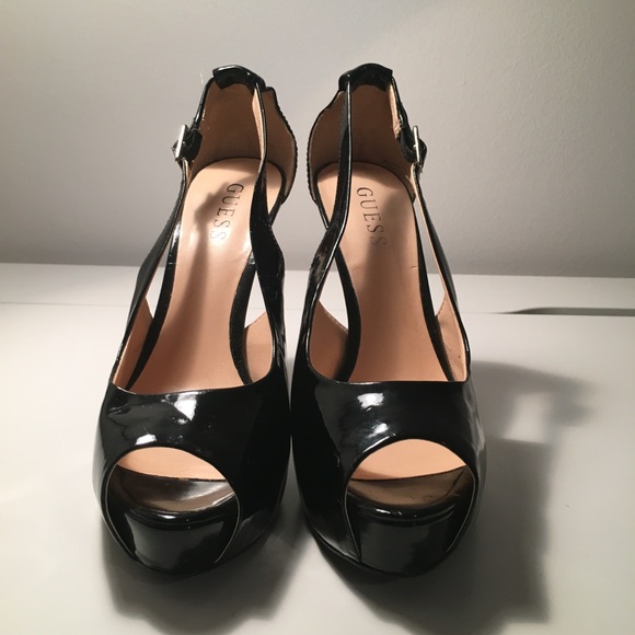 Guess Hondo Platform Peep Toe Pumps - Picture 3 of 7