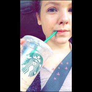 Meet your Posher, Hanna