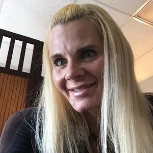 Meet your Posher, Rochelle