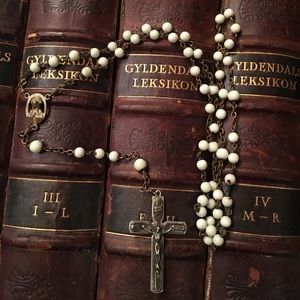 Antique White Moonstone Glass Beads Rosary Antique White Moonstone Glass Beads Rosary