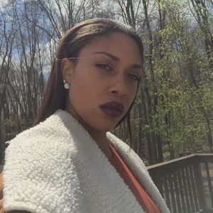 Meet your Posher, Eryn