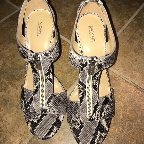 Michael Kors zip up block heel sandals - Picture 1 of 2