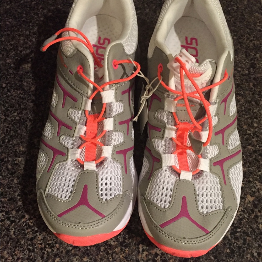 Speedo ladies hydro comfort sz 9 never worn