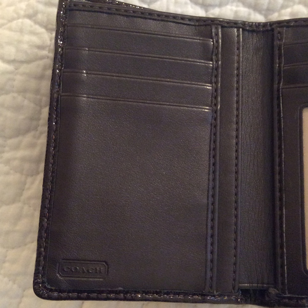 Coach Wallet - Picture 4 of 4