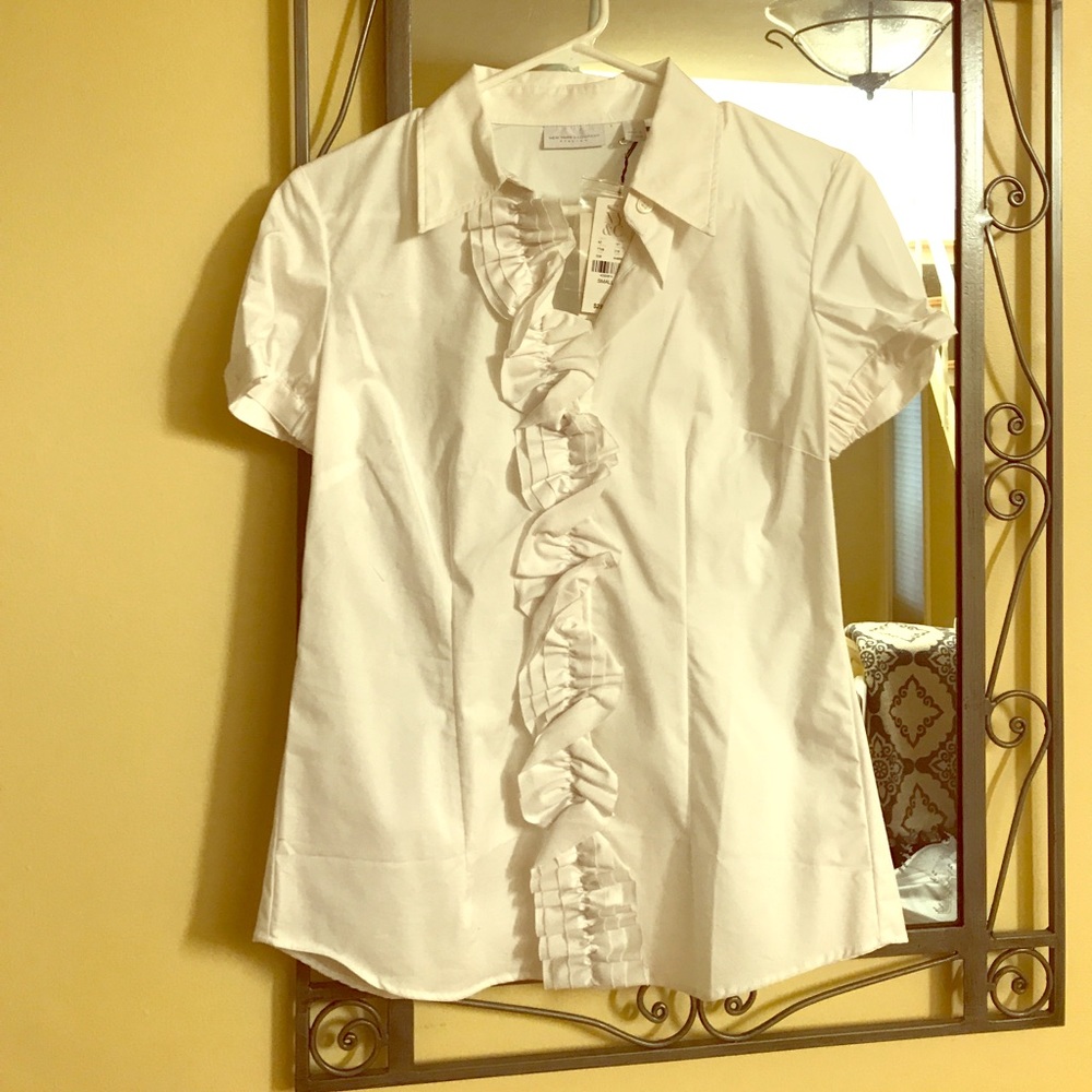 NWT New York and company button down with ruffle