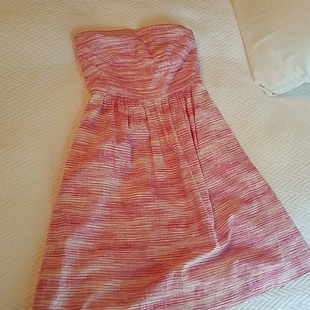 Woman's Strapless Dress
