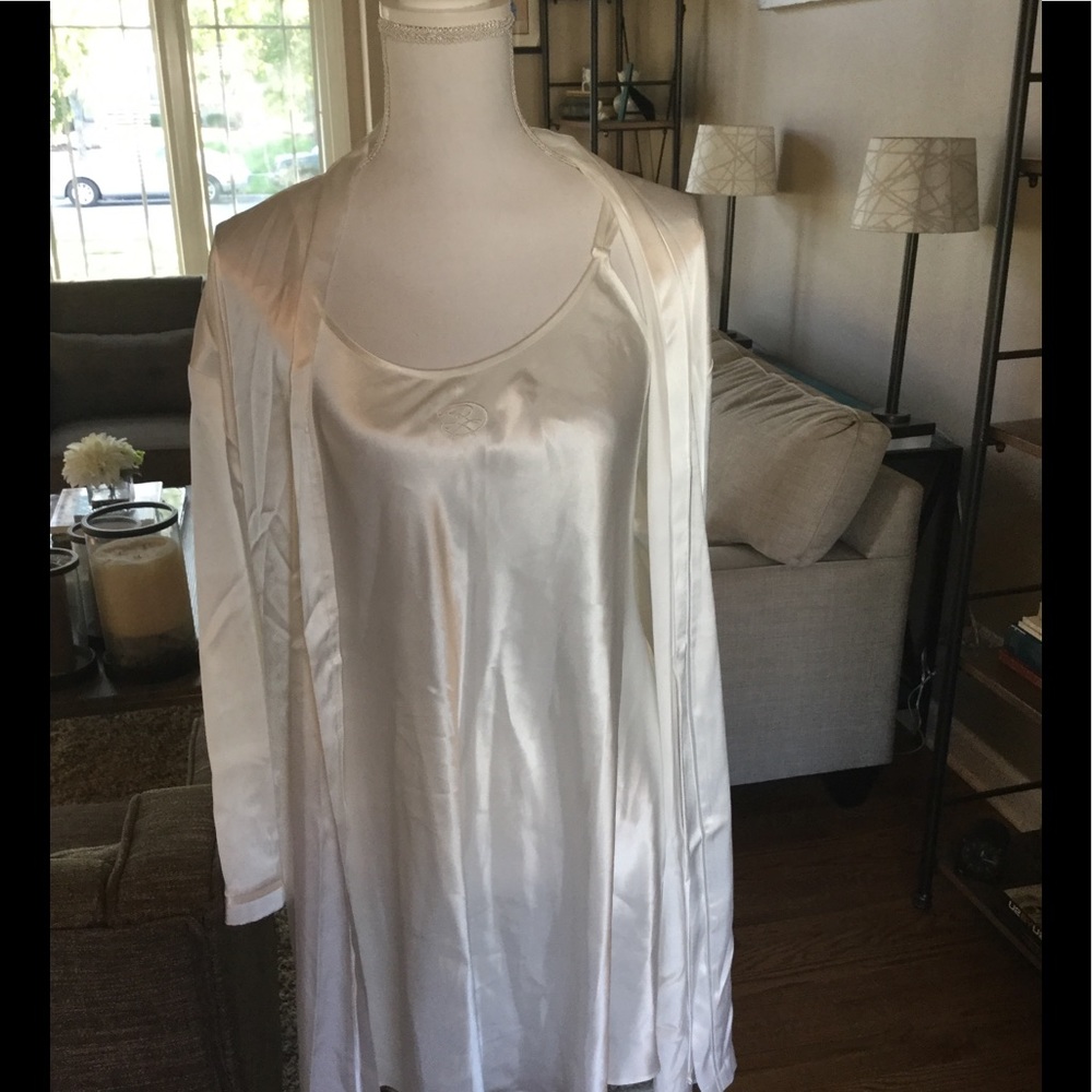 Oscar de la Renta lounge set