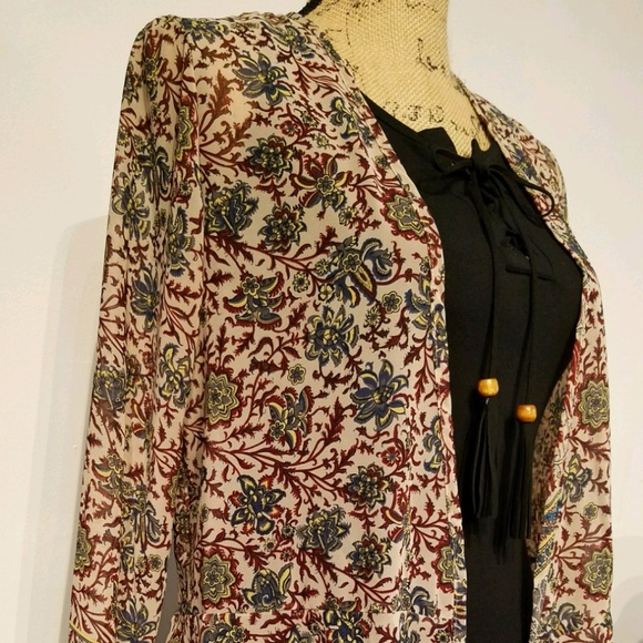 Maroon Floral Chiffon Cardigan - Picture 2 of 3