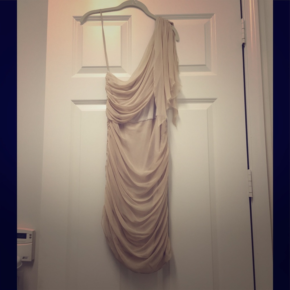 Alice + Olivia- nude one shoulder dress- size L