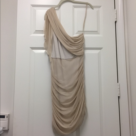Alice + Olivia- nude one shoulder dress- size L - Picture 2 of 4