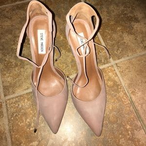 Steve Madden black heel