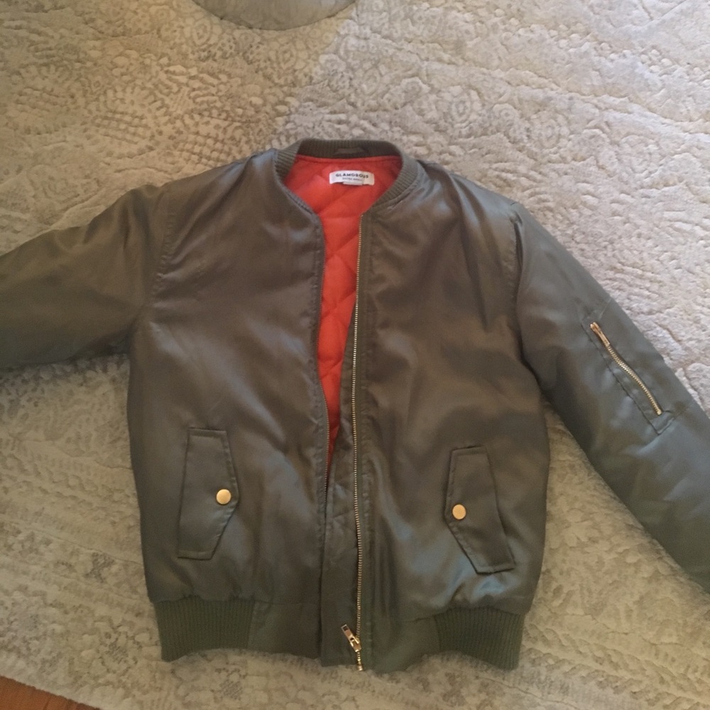 Reduced! Army green Bomber Jacker