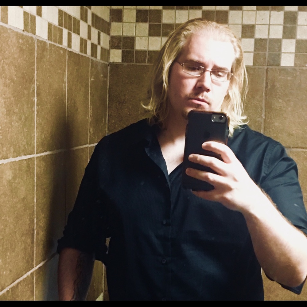 Meet your Posher, Clinton