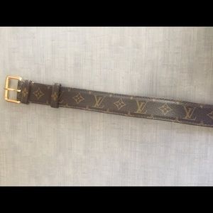 Louis Vuitton belt