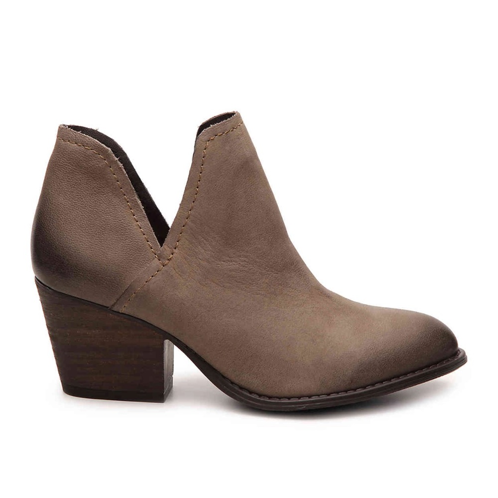 Steve Madden ADELPHIE BOOTIE Size 10