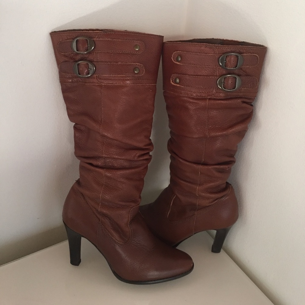 Beautiful Brown/Rust Leather Heeded Slouch Boots