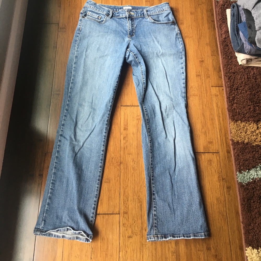  4 for $20  Liz & Co Jeans