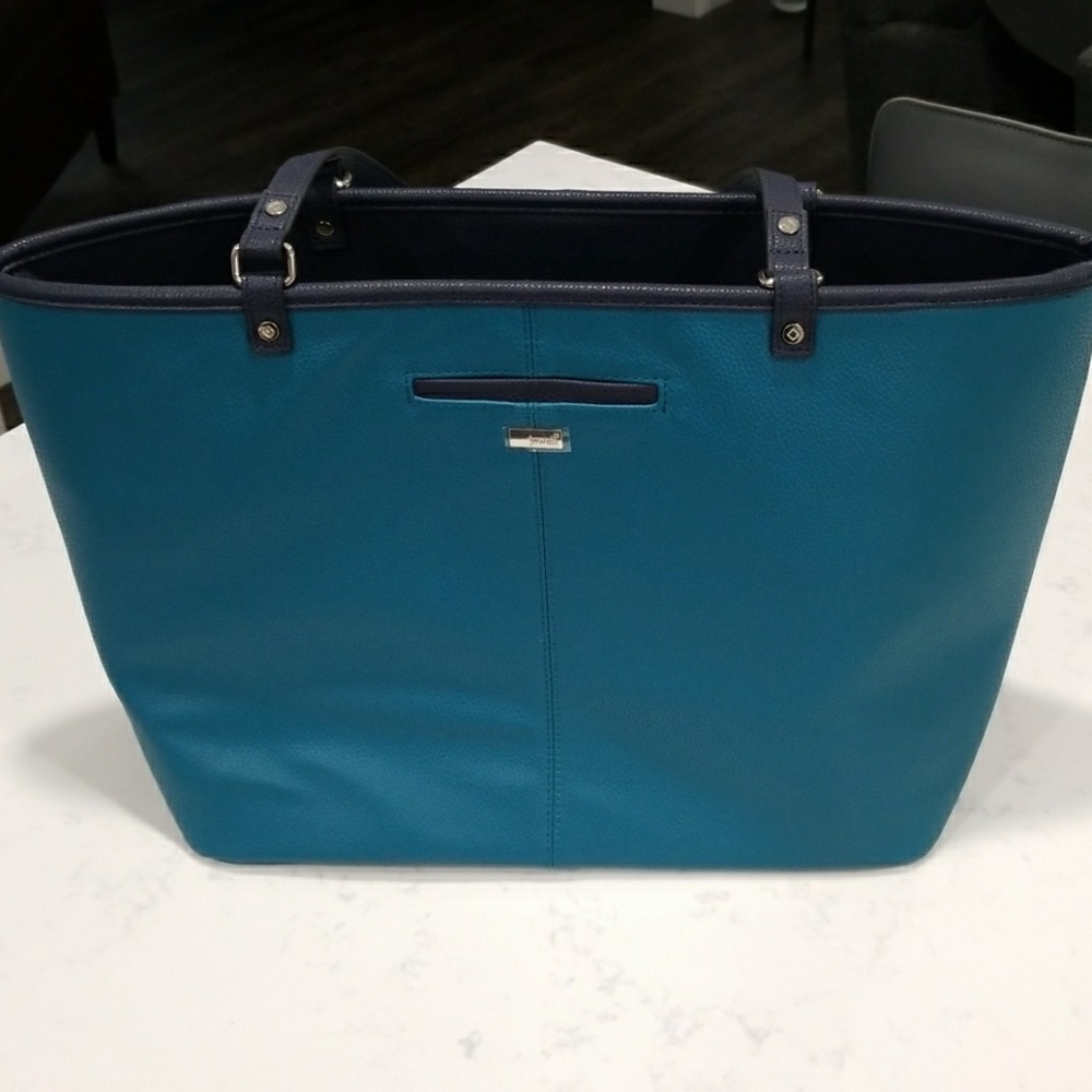 ENC Jewel Thirty One Handbag