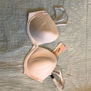 VS convertible bra