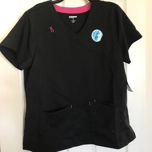 Women’s Scrub Top Black And pink Large Stretch