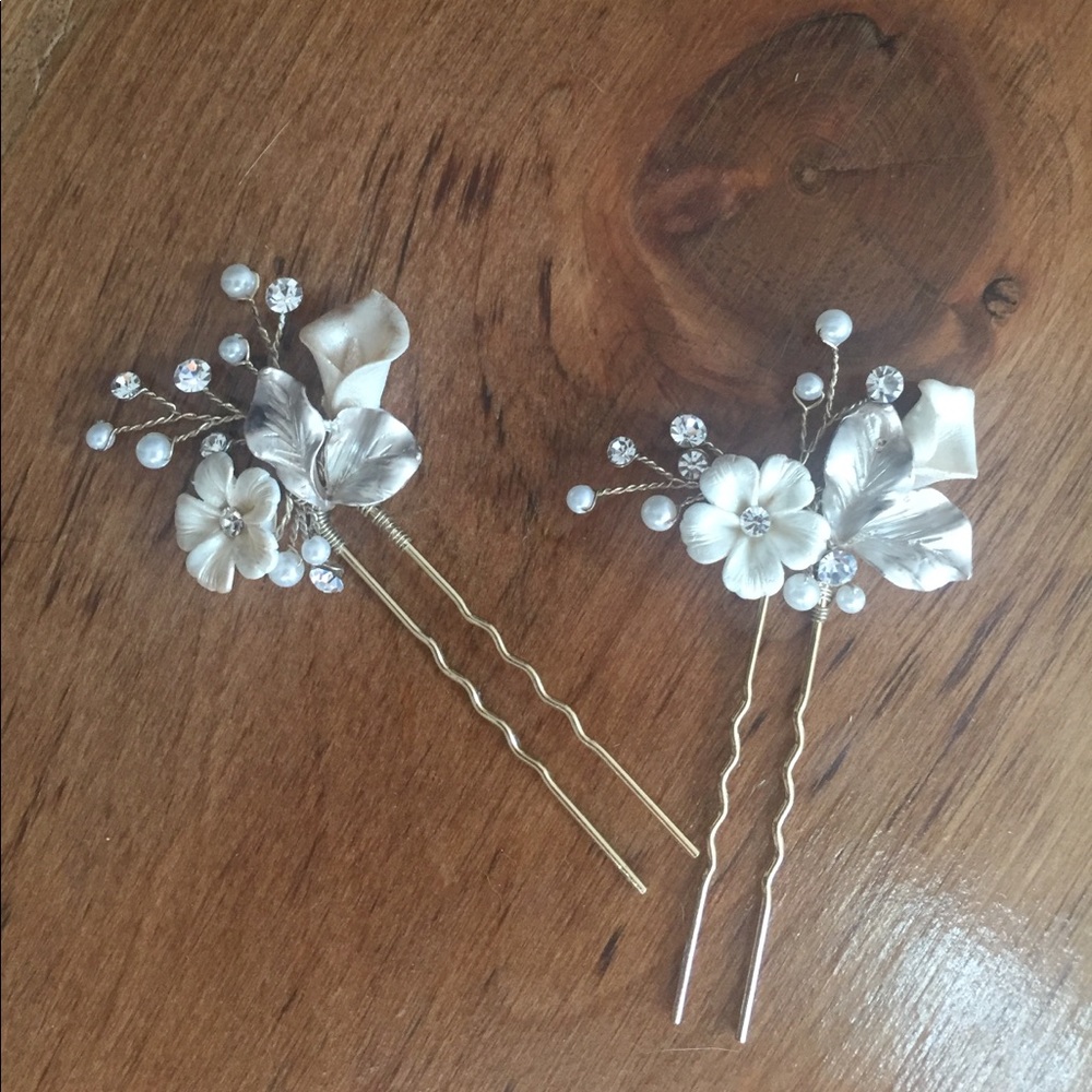 ❌SOLD❌ Anthropologie Wedding Hair Pins