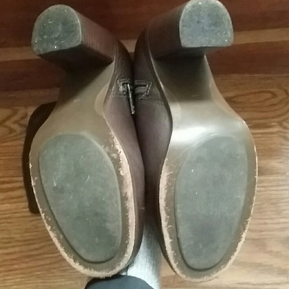 Tory Burch Riding Boot - Picture 6 of 8