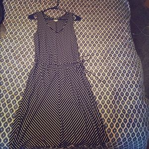 Sleeves stripped dress