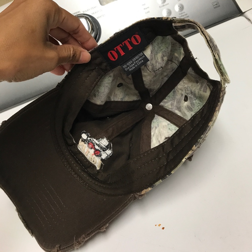 Camo hat - Picture 3 of 3