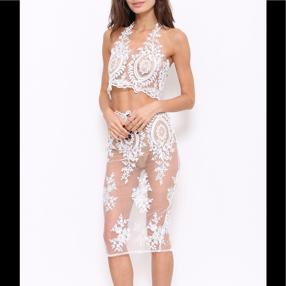 Ahvi Lace set