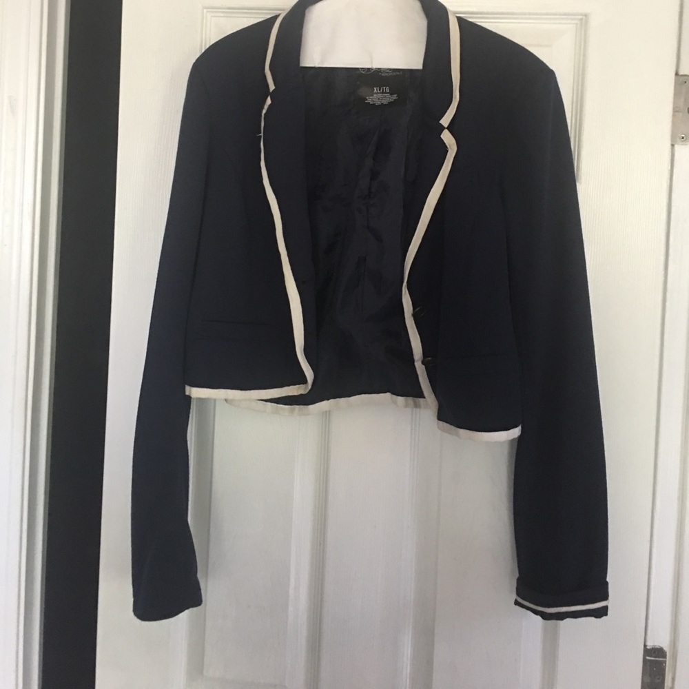 Cute 😍 Blazer top