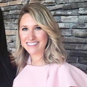 Meet your Posher, Caitlin