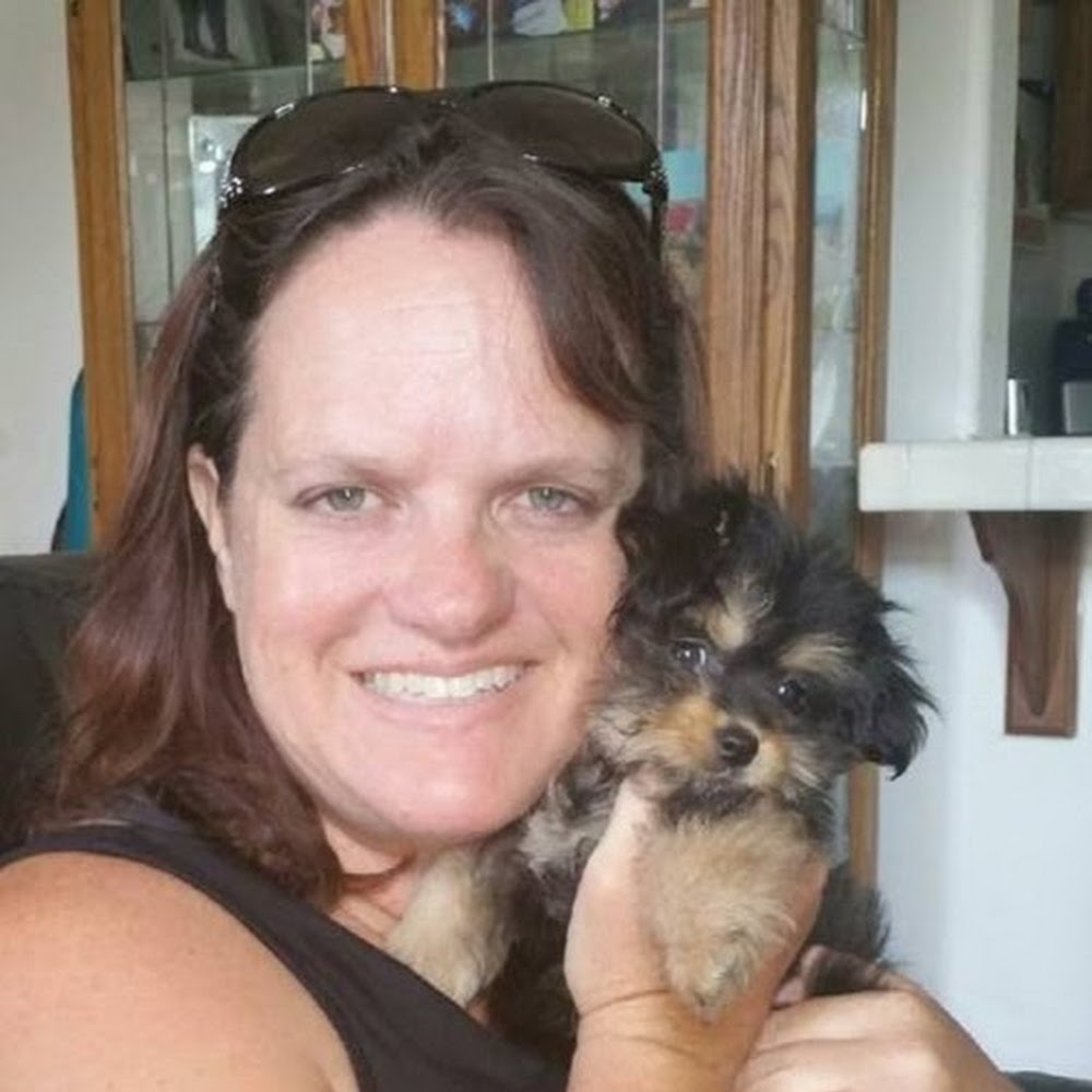 Meet your Posher, Liz